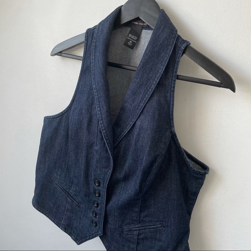 NY & Co. Blue Denim Jean Sleeveless V-Neck Vest